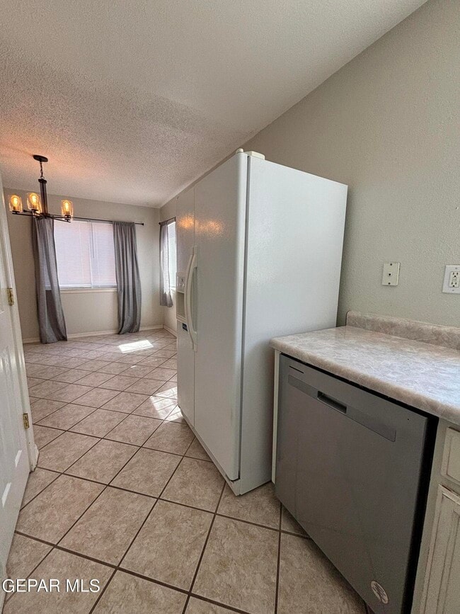 Building Photo - 4476 Loma Diamante Dr