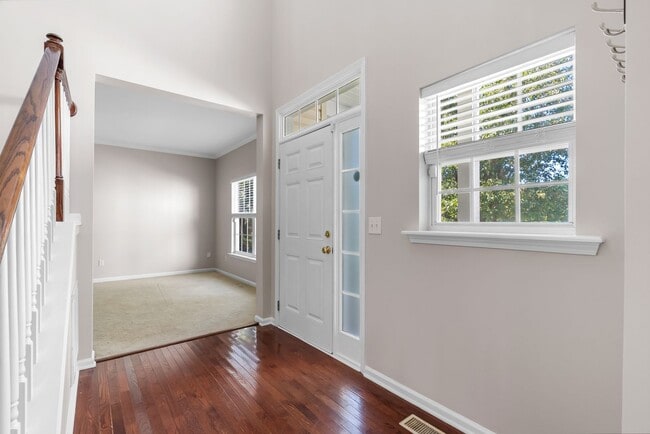 Building Photo - 524 S Orchard Farms Ave