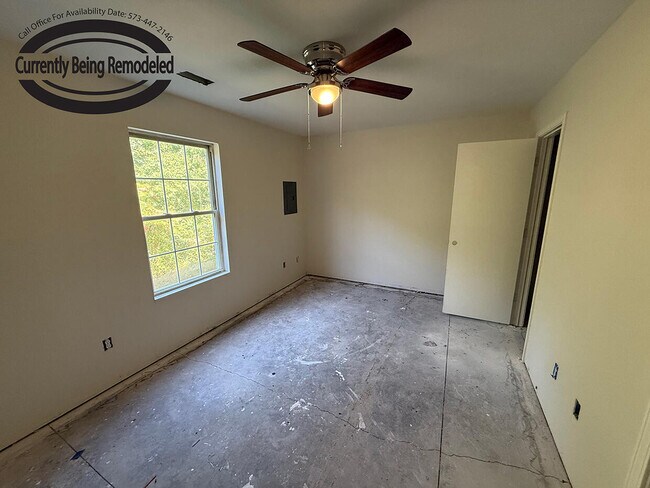 Building Photo - 1709 Hanover Blvd