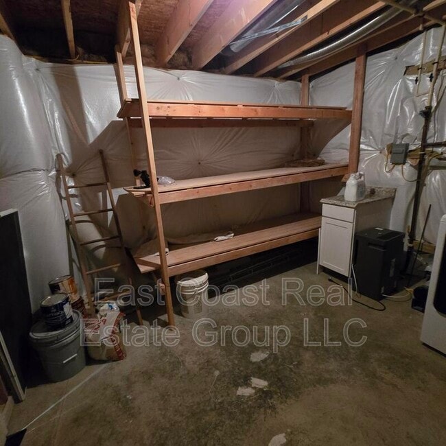 Building Photo - 17824 Stars Ln