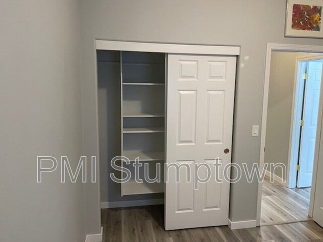 Building Photo - 16140 NW Fescue Ct