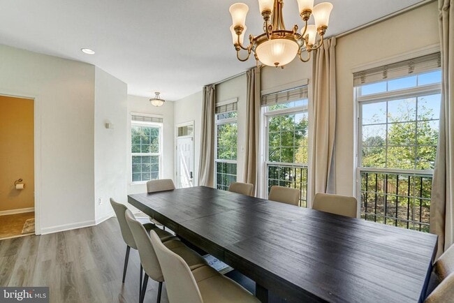 Building Photo - 8535 Wyngate Manor Ct