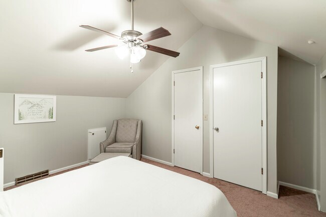 Bedroom 4 - 67 Groton Dr