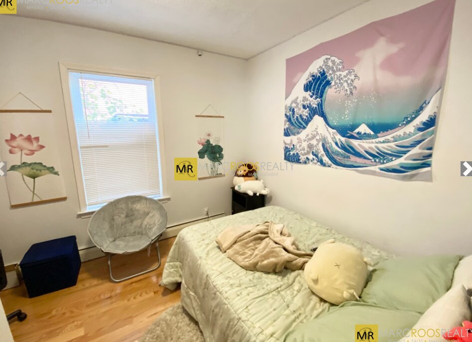 Building Photo - 5 Bickford Ave