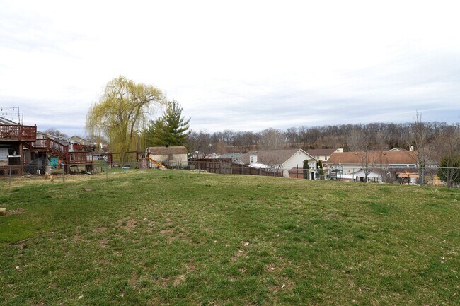 Building Photo - 4162 Whitehall Dr