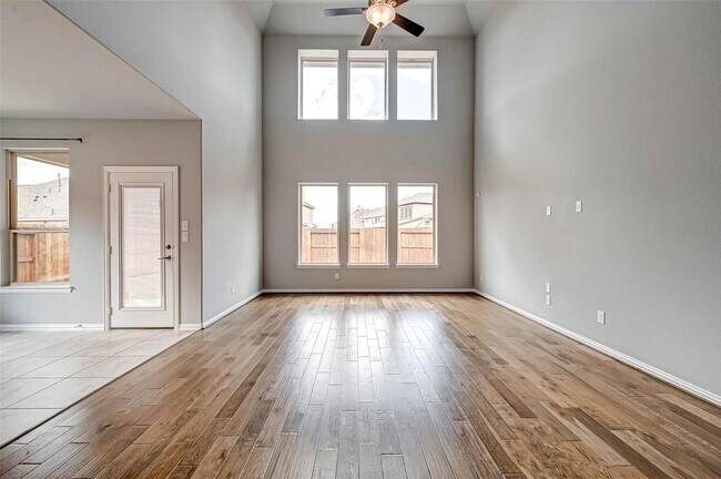 Building Photo - 23514 San Ricci Ct
