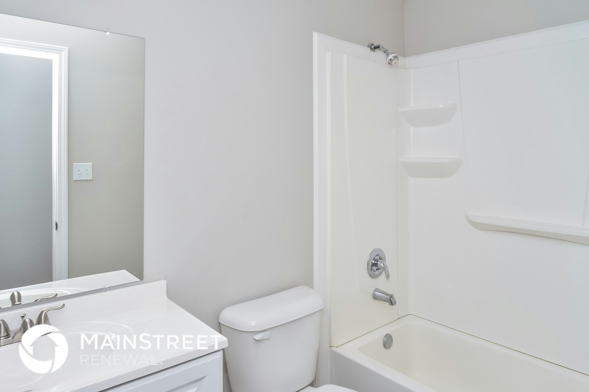 Building Photo - 4734 Waterfront Oak Dr