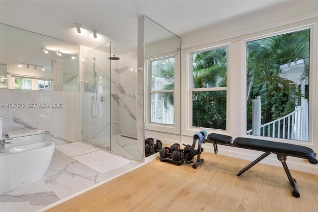 Building Photo - 4286 Douglas Rd