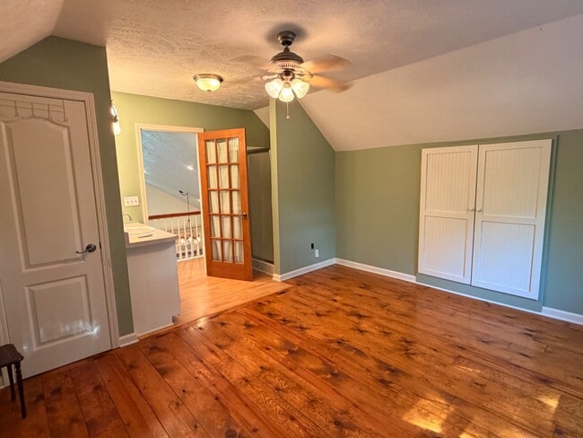 Building Photo - 505 Waterway Dr