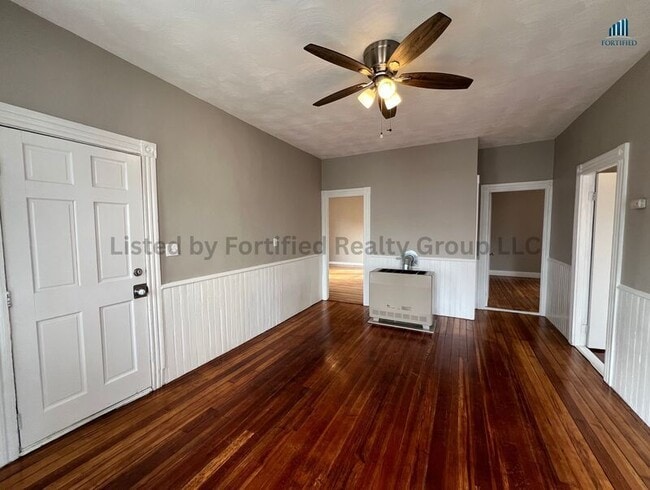 Building Photo - 19 Malvey St