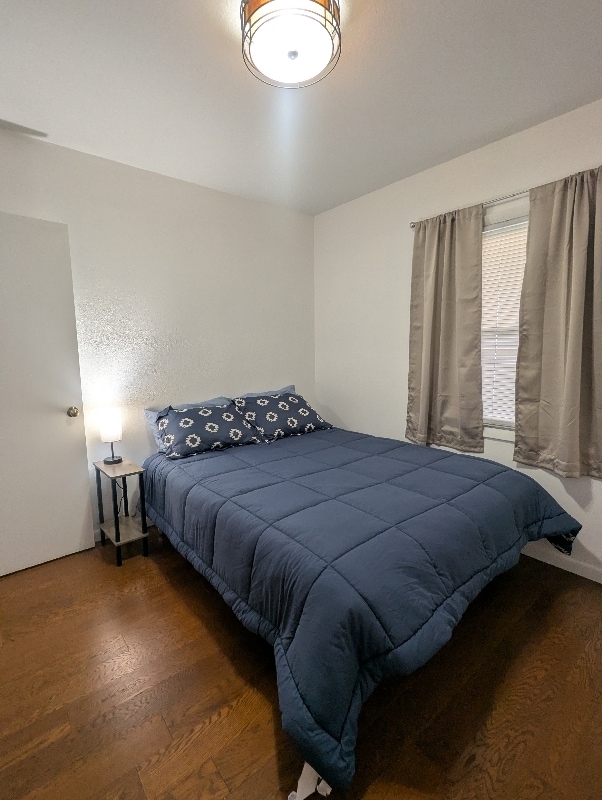 Building Photo - 232 31st St NE