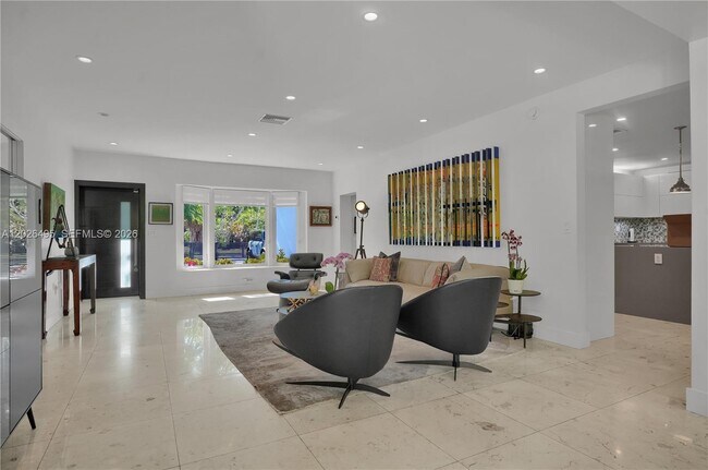 Building Photo - 6111 SW 86th St