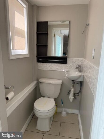 Building Photo - 400 W 29th St