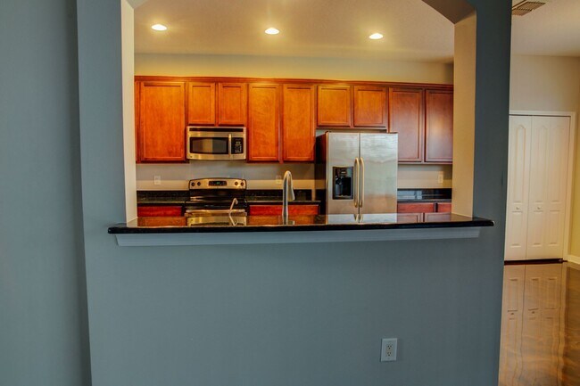 Building Photo - Elegant 5-Bedroom Pool Home with 3-Car Gar...