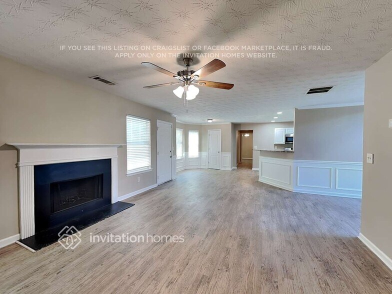 Building Photo - 3865 Hadley Rd