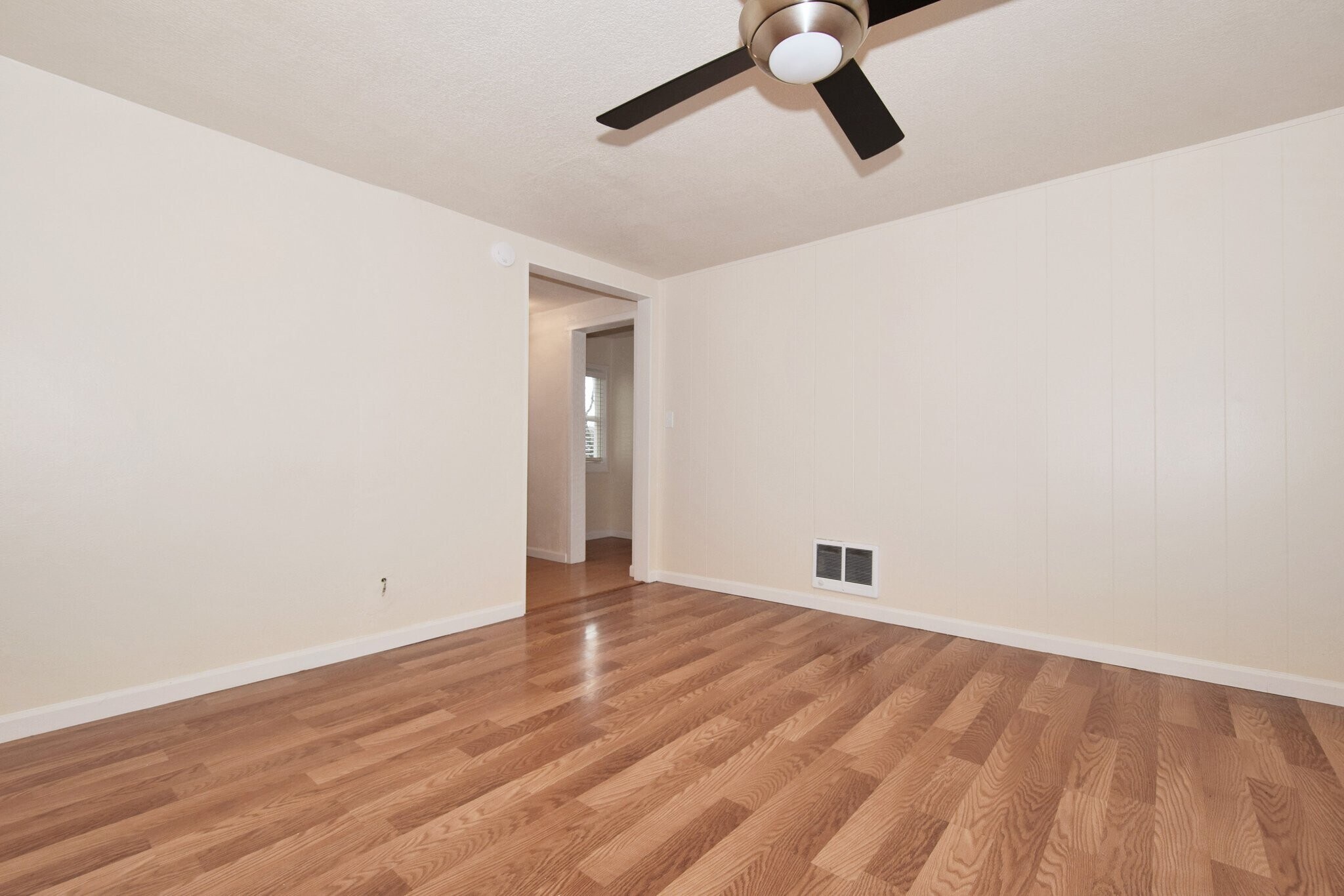 Building Photo - 11240 SW Barbur Blvd