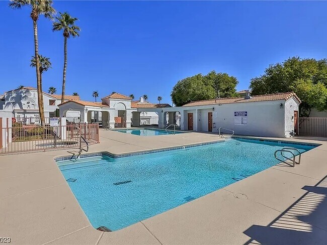 Primary Photo - 1800 Edmond St