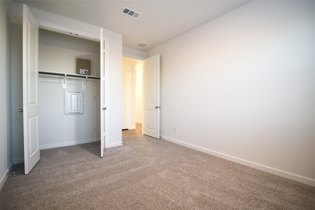 Building Photo - 3259 Loam Ln