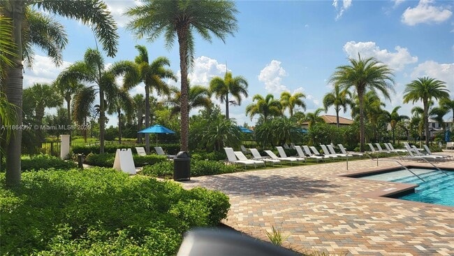 Building Photo - 5645 Agostino Way