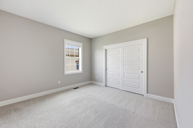 Building Photo - 8017 Pleasant Dr
