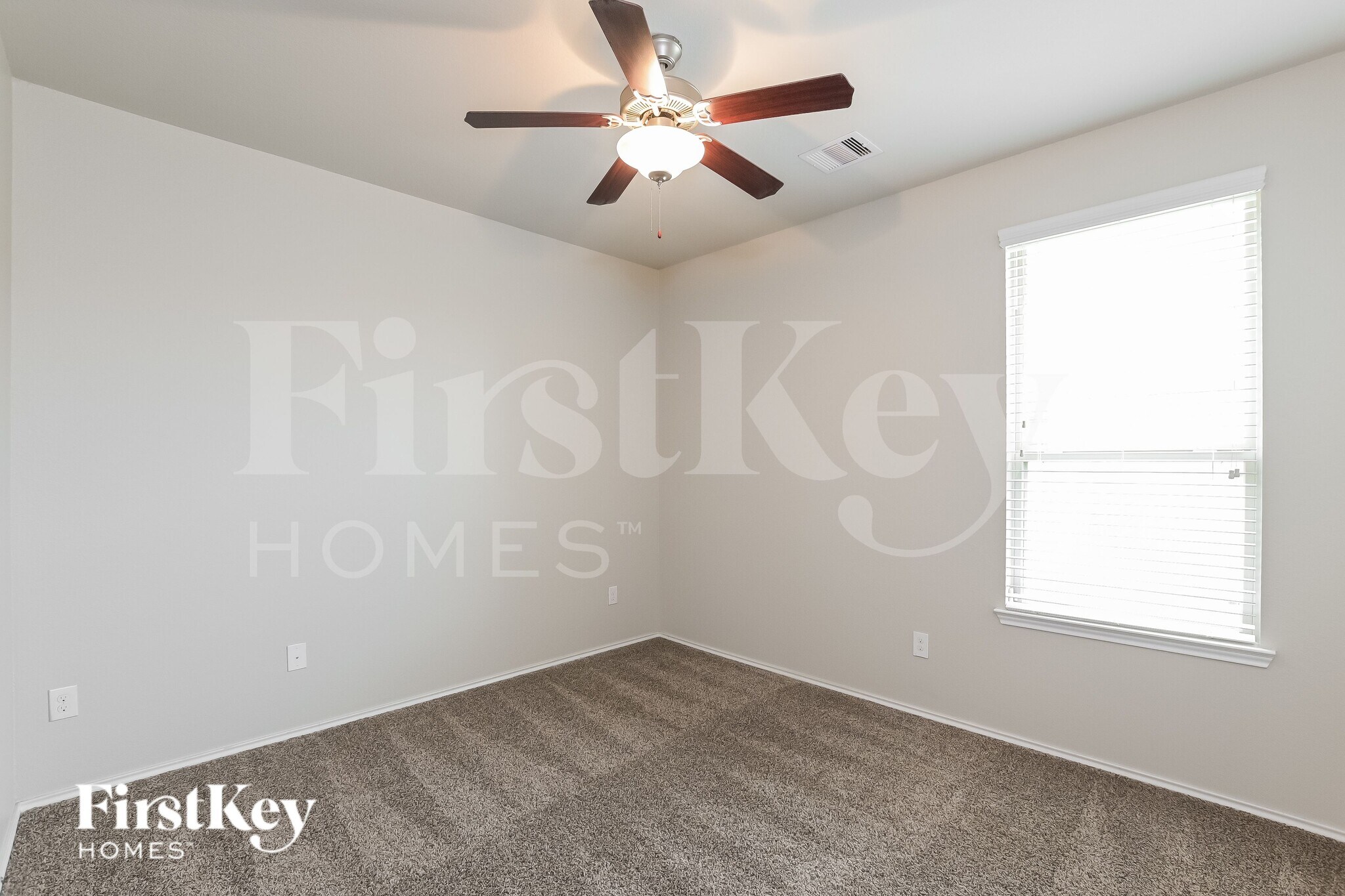 Building Photo - 4711 Creekside Hvn Trl