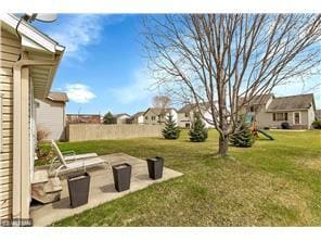 Building Photo - 1612 Nuthatch Ave