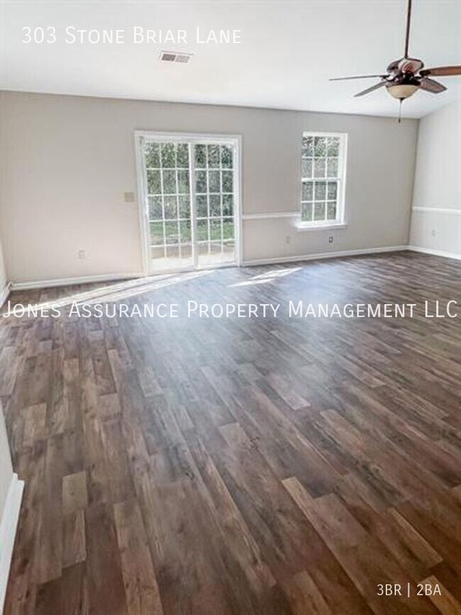 Building Photo - 303 Stone Briar Lane-