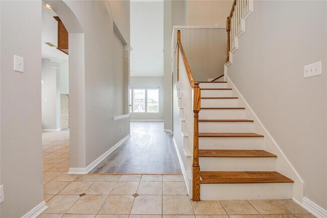Building Photo - 18015 Darling Point Ct