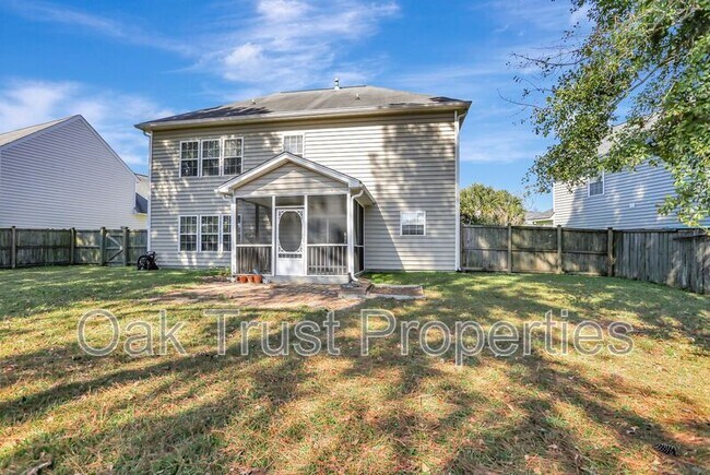 Building Photo - 5232 Mulholland Dr