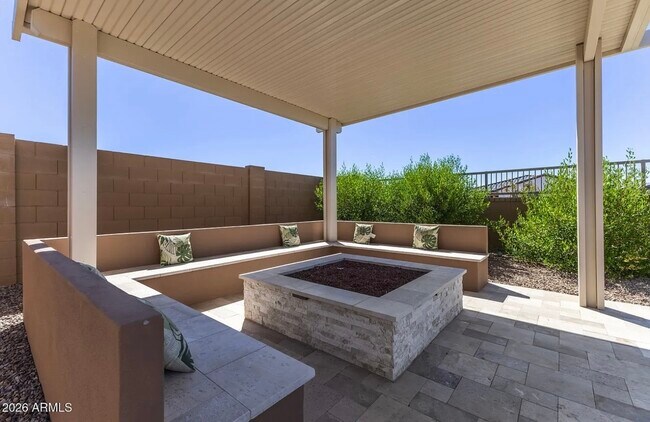 Building Photo - WALES RANCH