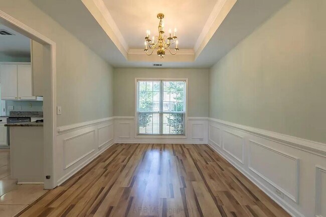 Building Photo - 3985 Shallowford Green Ct