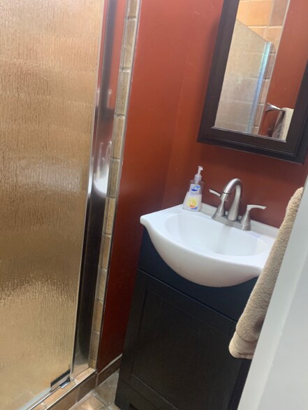 Building Photo - 2780 Powhatan Ave