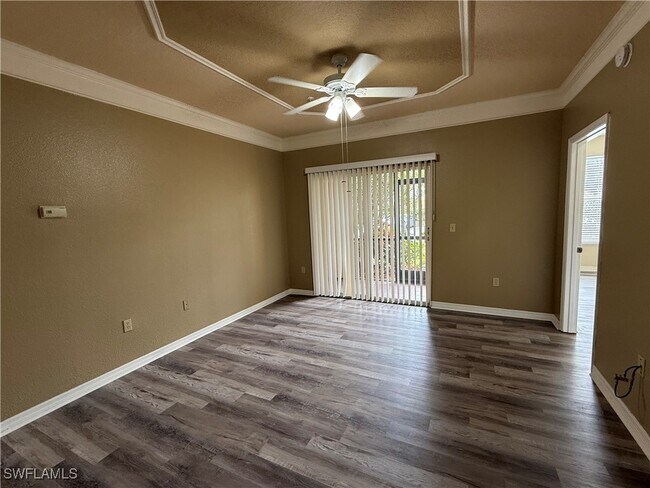 Primary Photo - 11530 Villa Grand