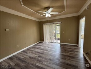 Building Photo - 11530 Villa Grand