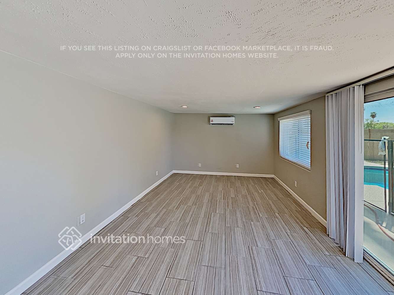 Building Photo - 1175 E Diamond Dr