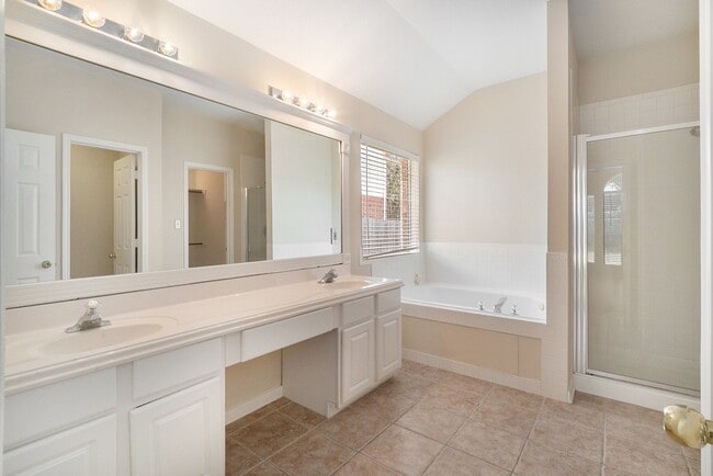 Building Photo - 5807 Carta Valley Ln