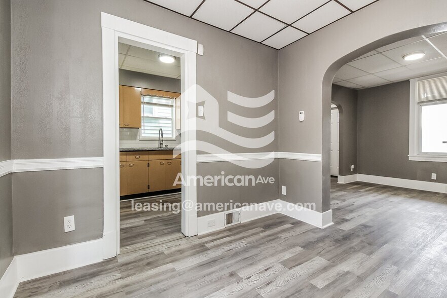 Building Photo - 2206 Harrison St