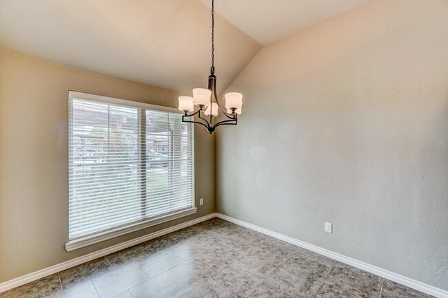 Building Photo - 5700 Goldfinger Rd