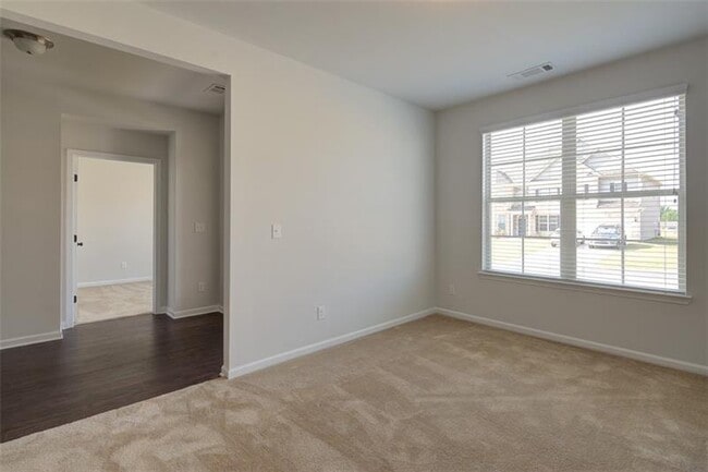 Building Photo - 5245 Echos Cove