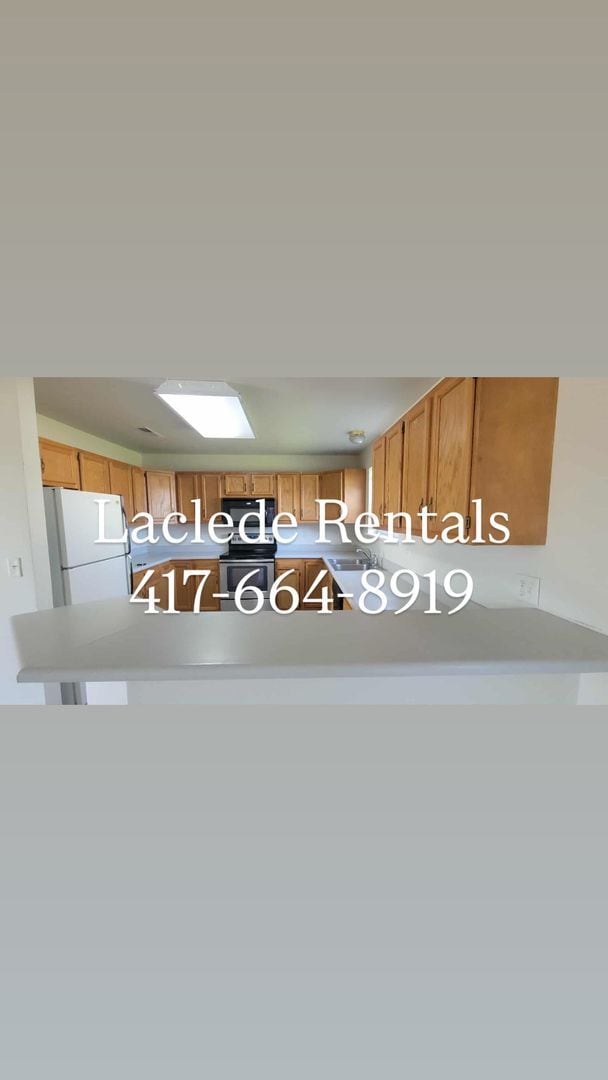 Building Photo - 1133 Glenridge St