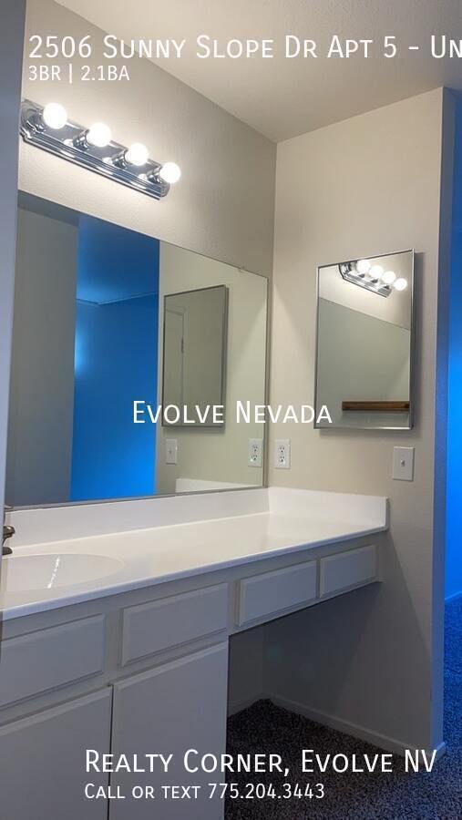 Building Photo - 2506 Sunny Slope Dr