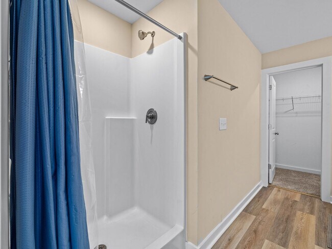 Building Photo - Townhome in Sneads Ferry