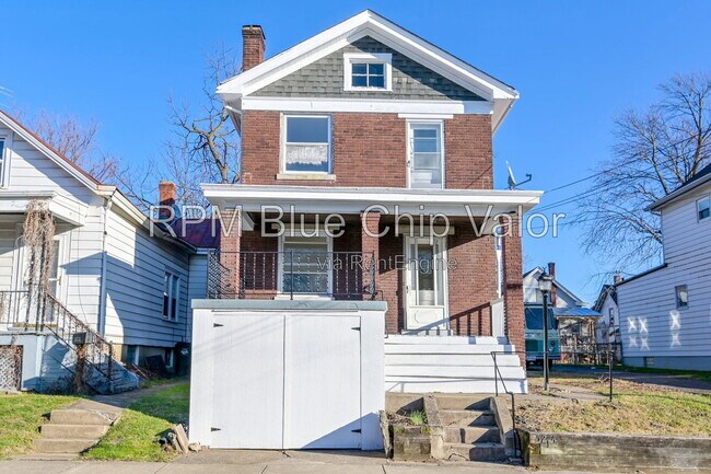 Building Photo - 5214 Warren Ave