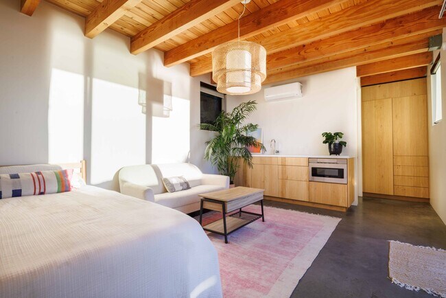 Building Photo - Fully Furnished, Modern Coastal Luxury with Stunning Ocean Views – 4BR/4BA Architectural Gem in C...