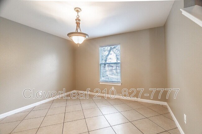 Building Photo - 4011 Bulverde Pkwy