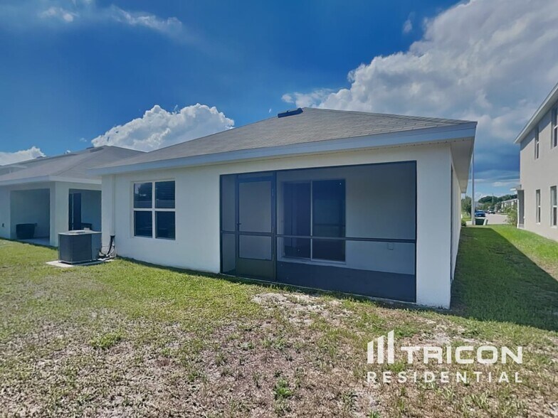 Building Photo - 12177 Downy Birch Dr