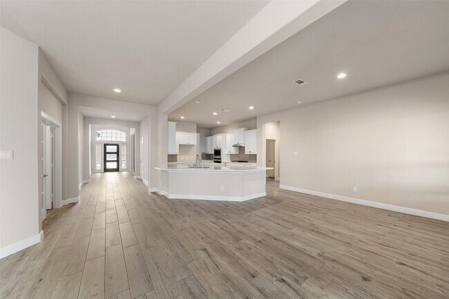 Building Photo - 1524 N Blue Bonnet Ln