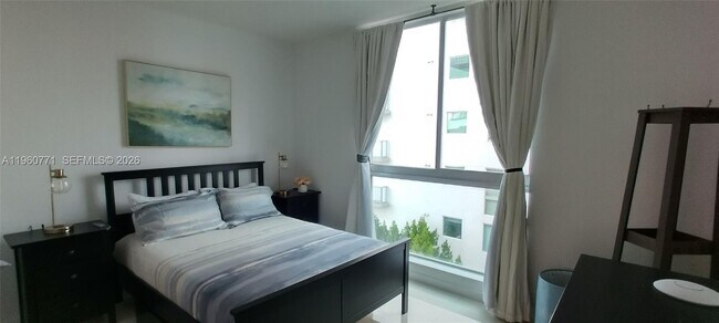 Building Photo - 7661 NW 107th Ave