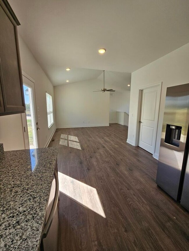 Building Photo - New Construction 4 Bed 3 Bath Home in Karn...