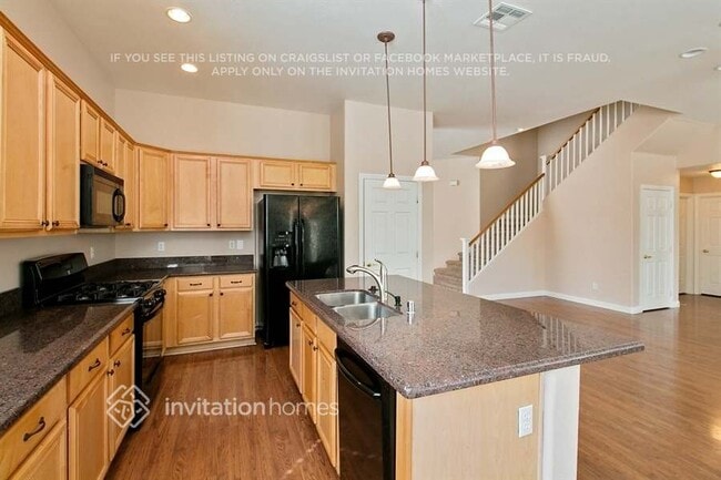 Building Photo - 2731 Enchanted Isle St